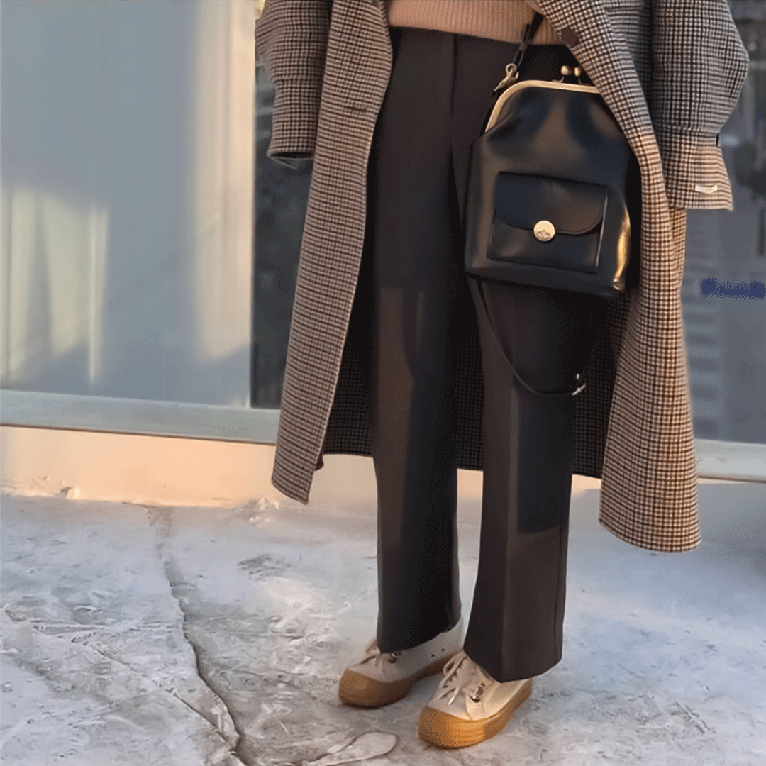 Evelina | Timeless Kiss-Lock Shoulder Bag